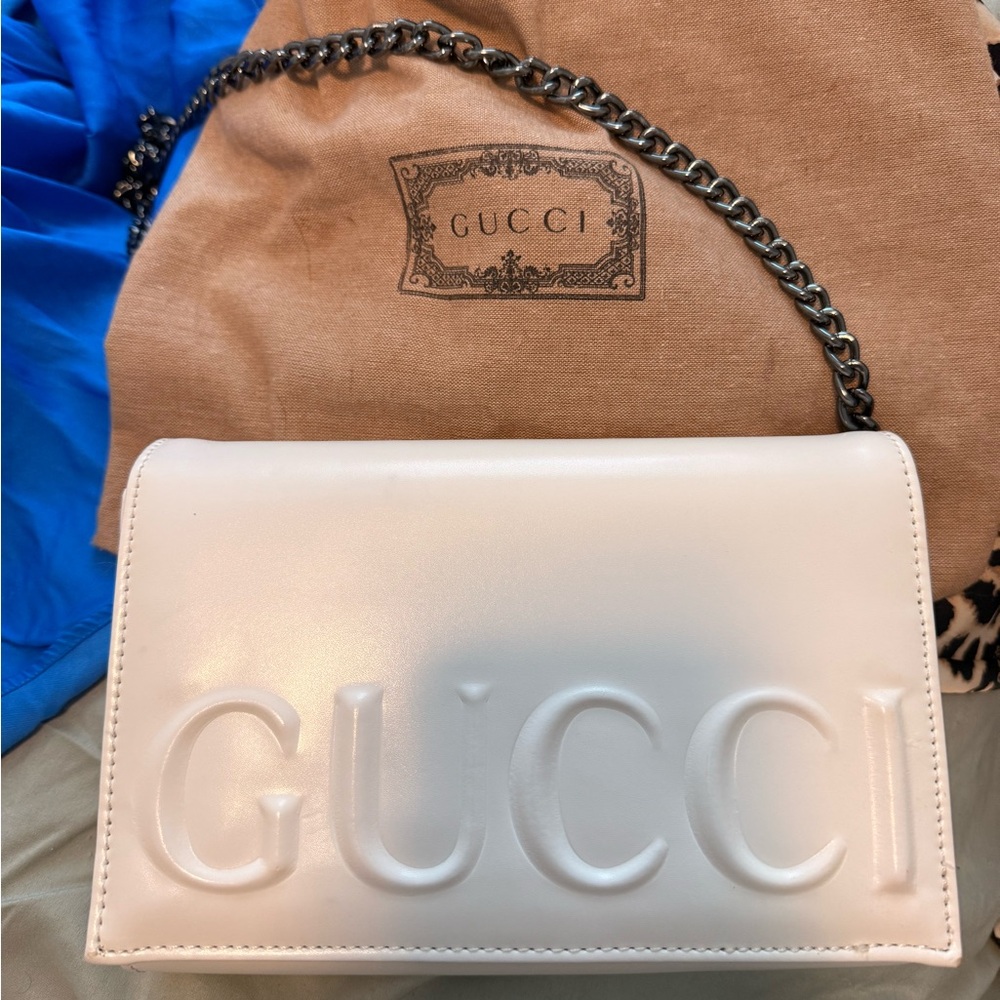 NEW White wallet style fashion crossbody- READ DESCRIPTION!!!!!!!